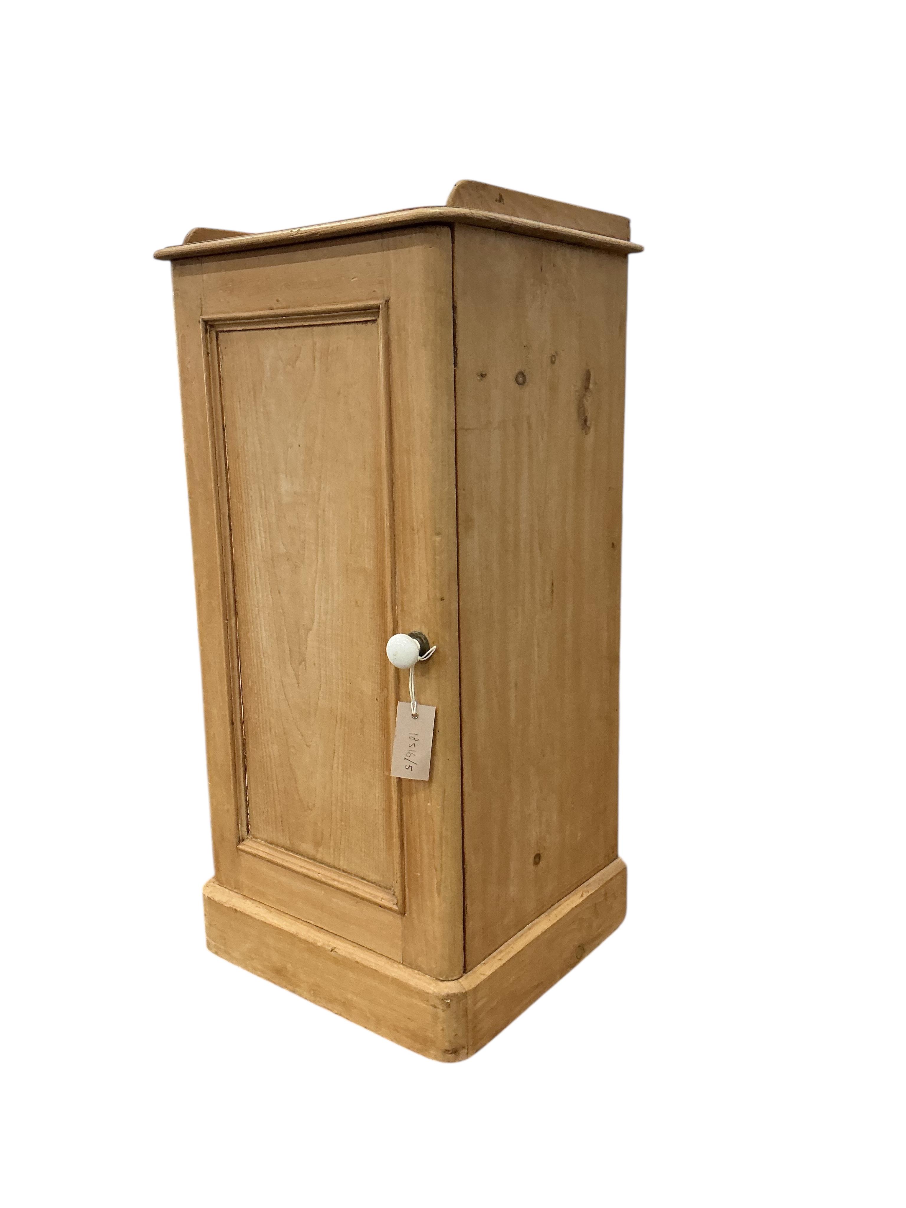 A Victorian pine bedside cabinet, width 39cm, depth 34cm, height 81cm